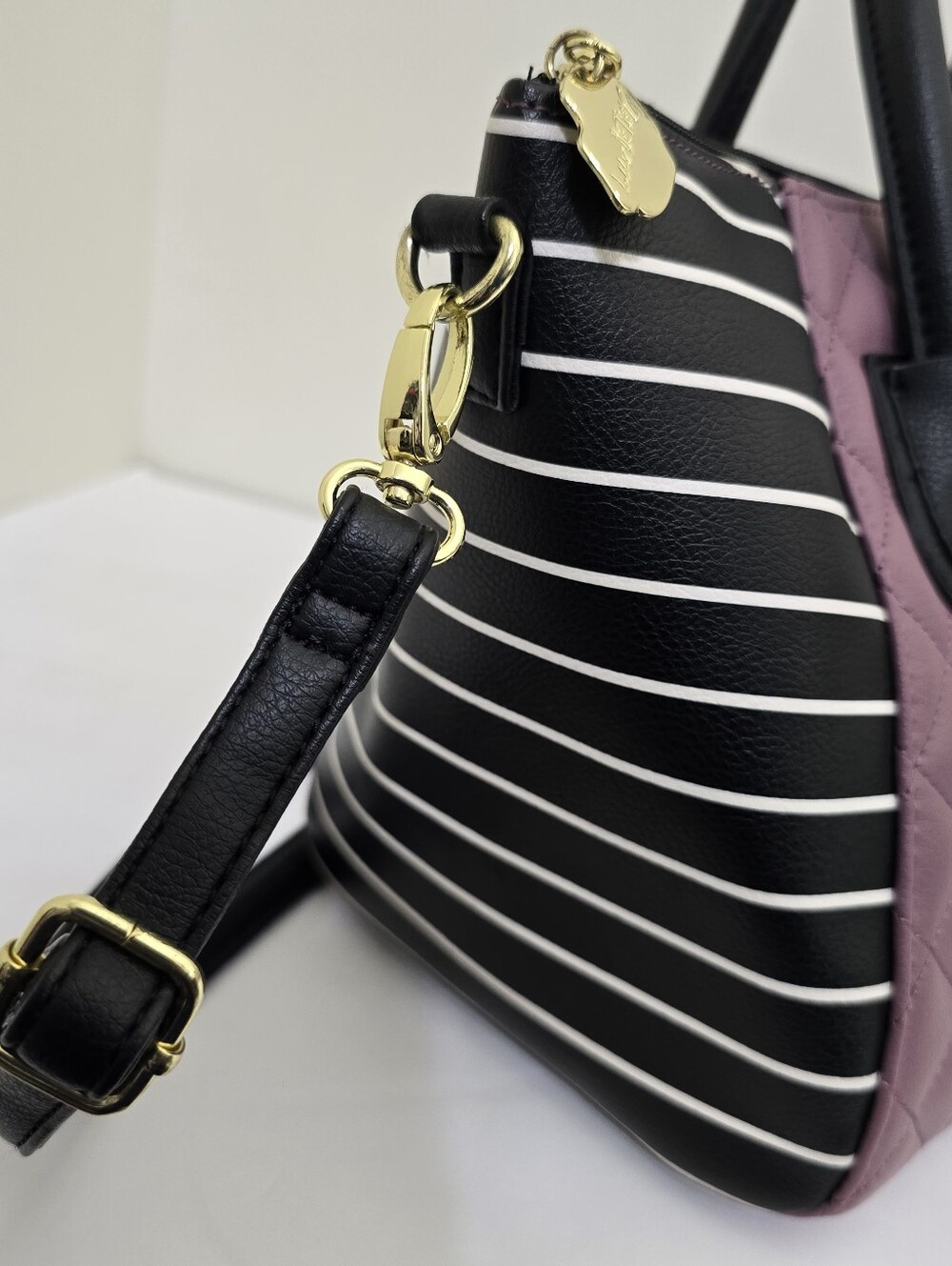 BETSEY JOHNSON luv betsey Quilted Striped Tote Crossbody Purse Bag Purple Black - Picture 7 of 16